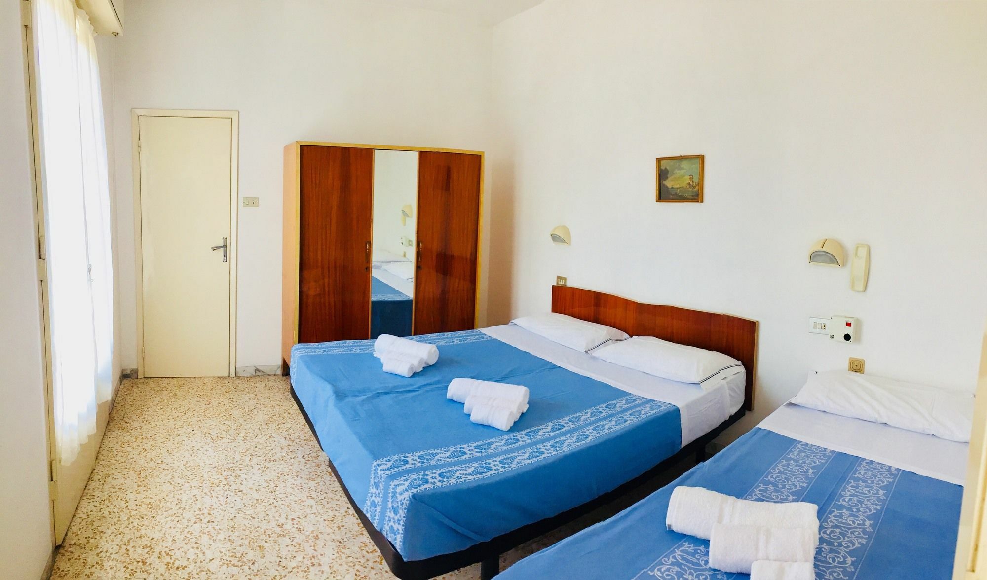 Urania Hotel Fogliano Marina Ngoại thất bức ảnh